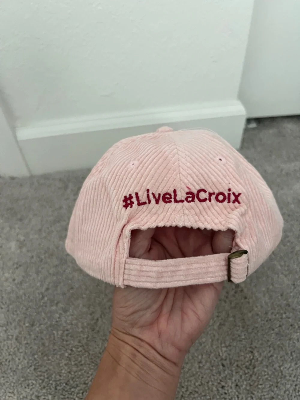 La Croix adorable la